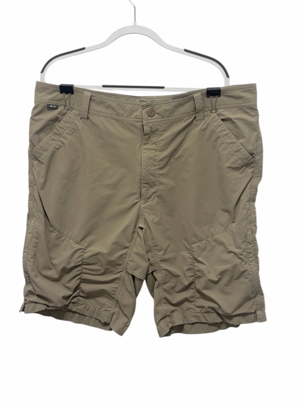 Ariat Tech Heat Series Khaki Lightweight Quick Dry 7-Pocket Cargo Shorts - 40